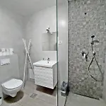 Rose Valley, Modern & Апартаменты