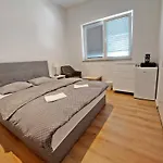 Апартаменты Rose Valley, Modern &
