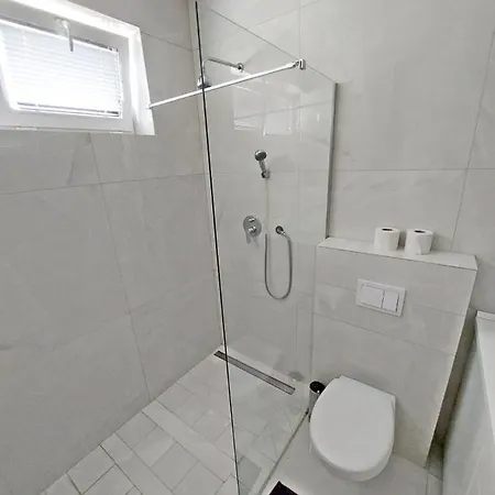 Rose Valley, Modern & Appartement *