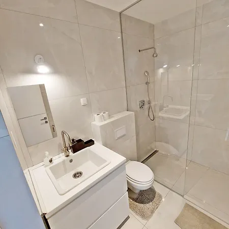 Apartament Rose Valley, Modern & *