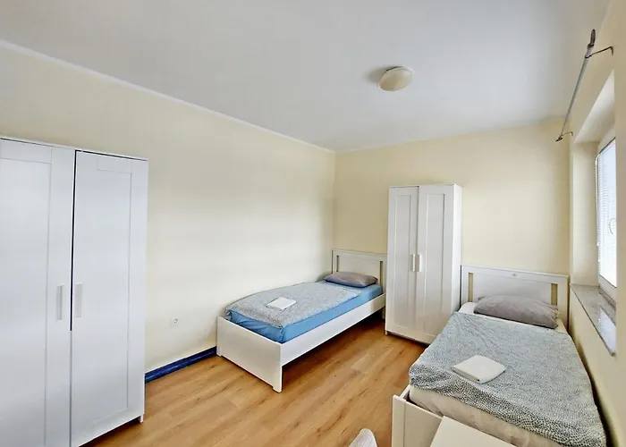 Rose Valley, Modern & Apartamento Liubliana